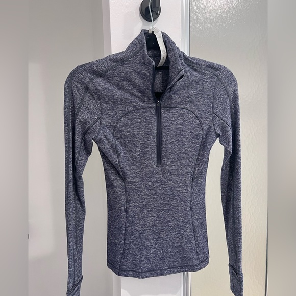 Lululemon Run Briskly 1/2 Zip - Picture 4 of 7